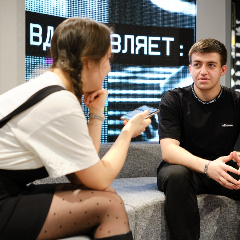 UVCOMMUNITY: Максим из АВИАПАРКА