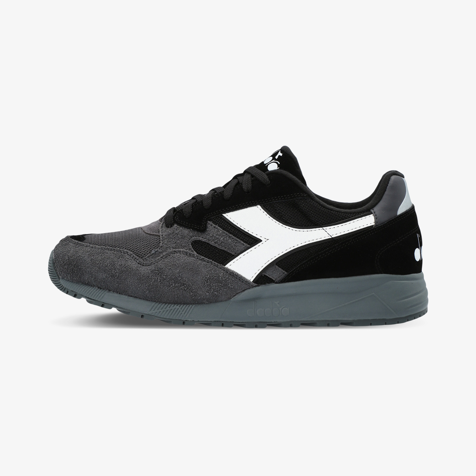 Diadora N902 Hairy Suede, Черный