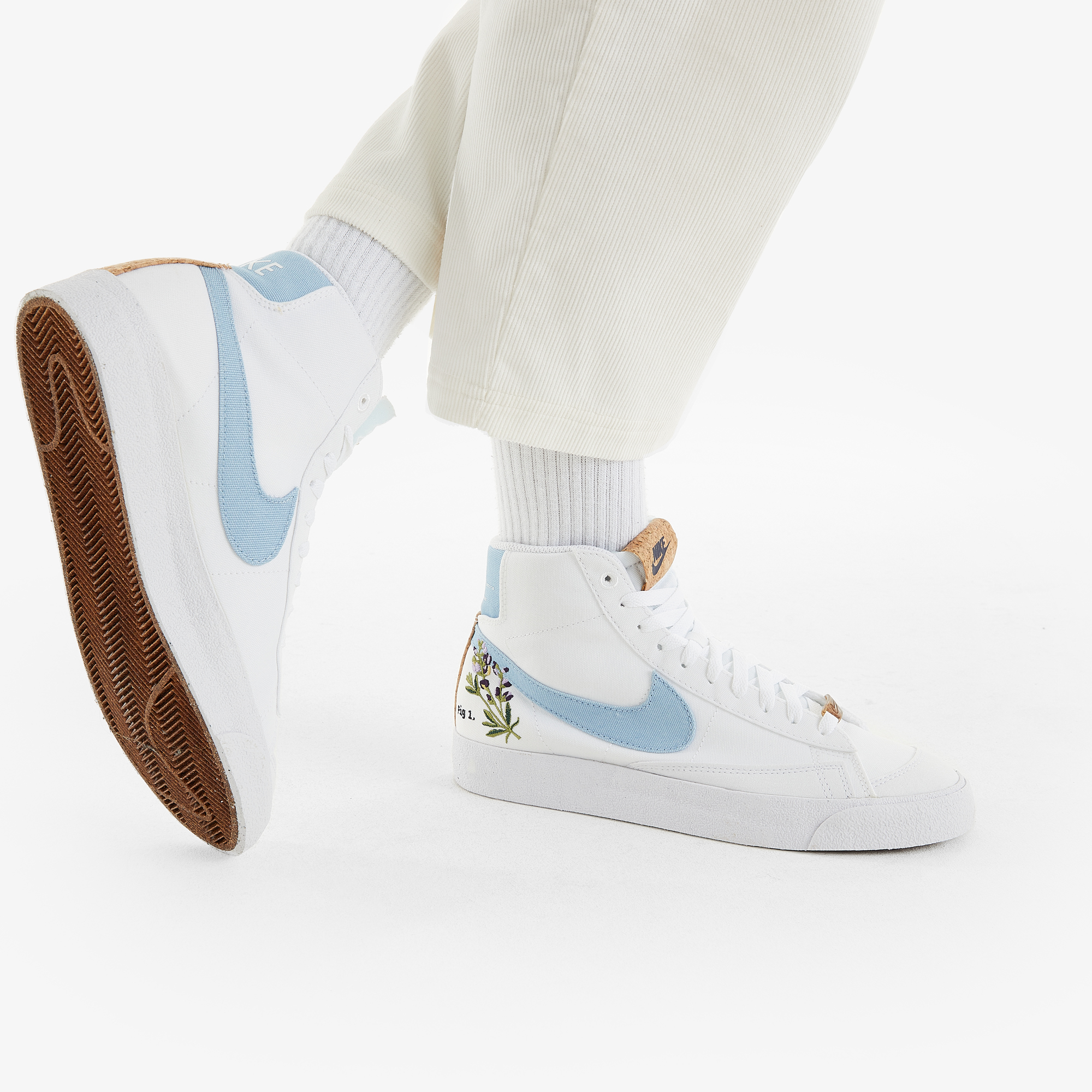 Кеды Nike Nike Blazer Mid '77 SE DC9265N06-100, цвет белый, размер 35.5 - фото 7