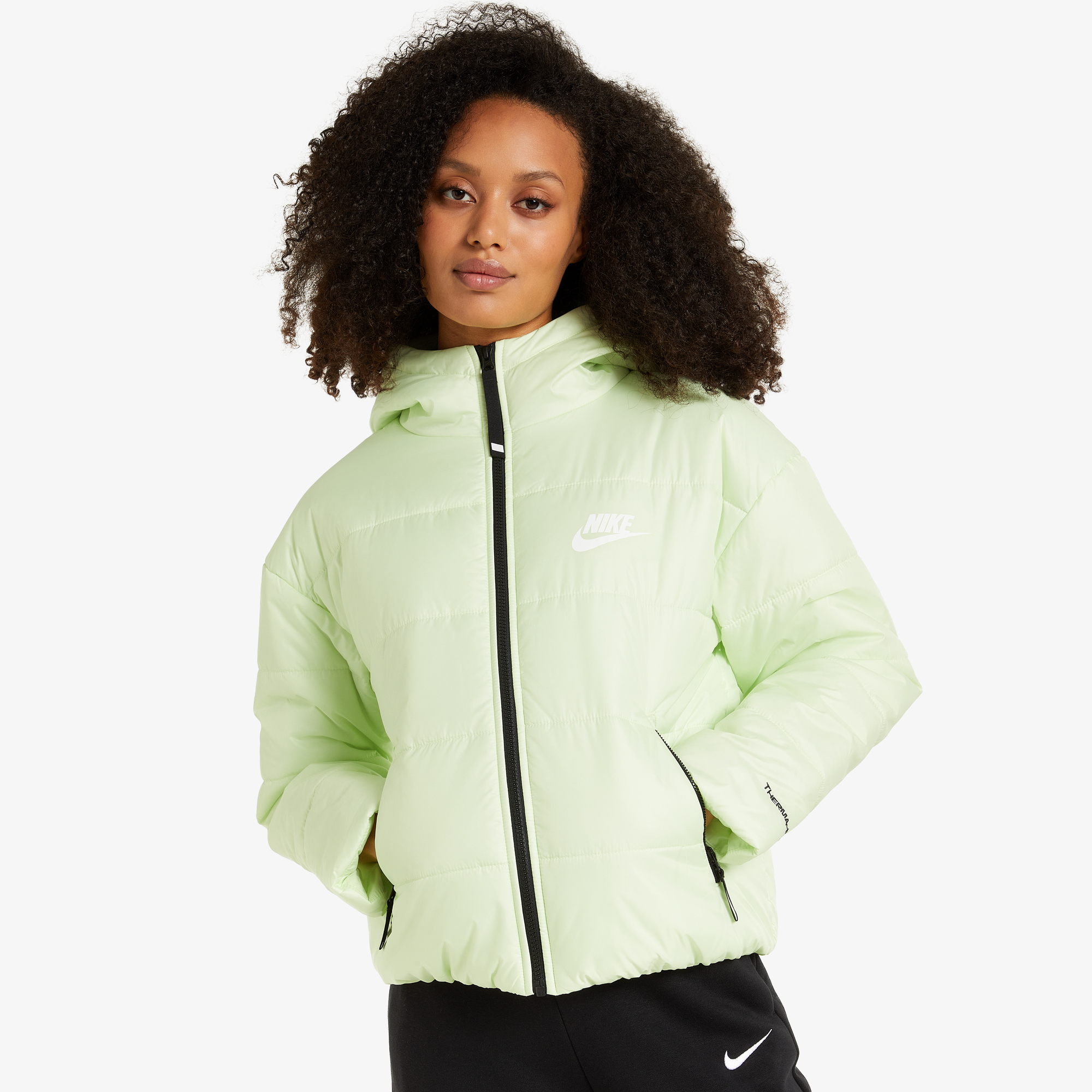 Куртки Nike Nike Sportswear Therma-FIT Classic Series DJ6995N06-303, цвет зеленый, размер 42-44 - фото 1