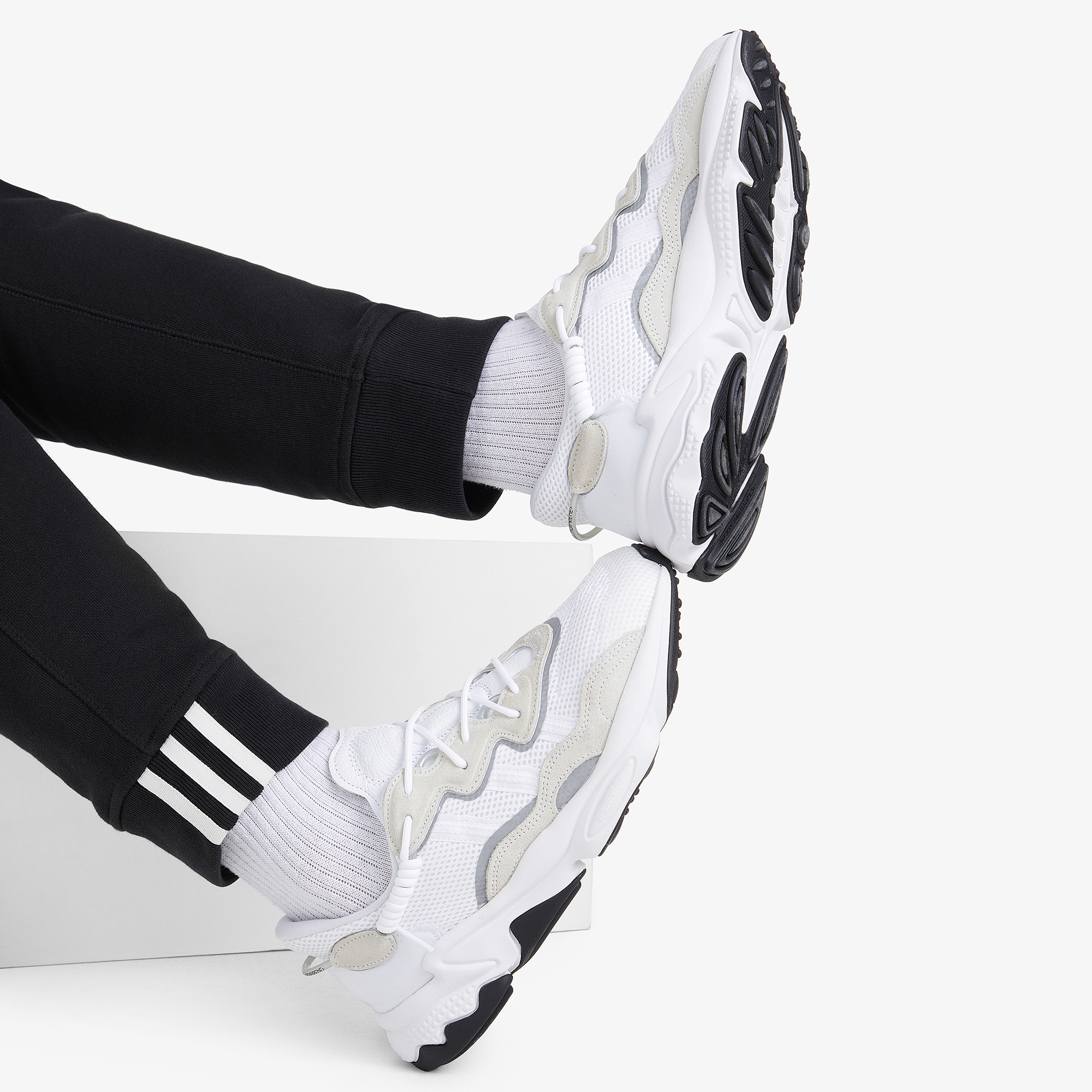 Кроссовки adidas adidas Ozweego EE6464A01-, цвет белый, размер 45 - фото 7