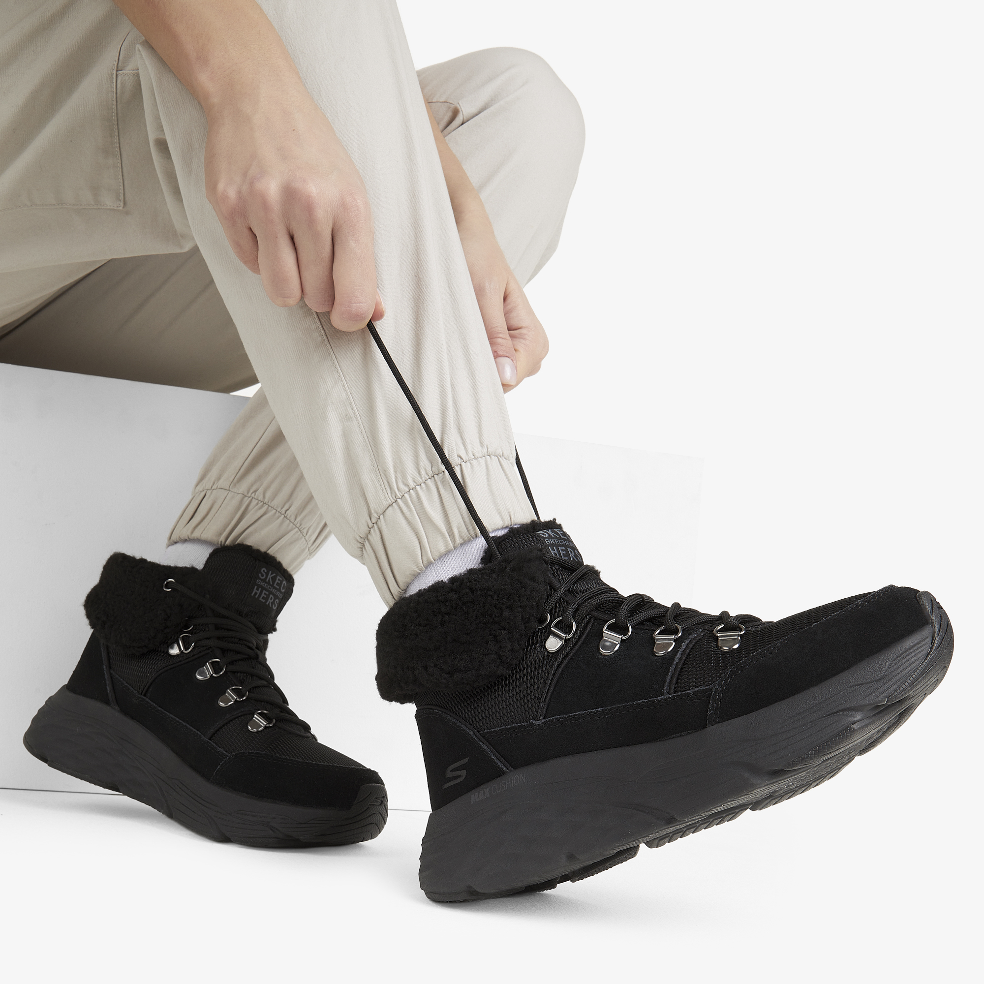 

Skechers Max Cushioning, Черный, Skechers Max Cushioning