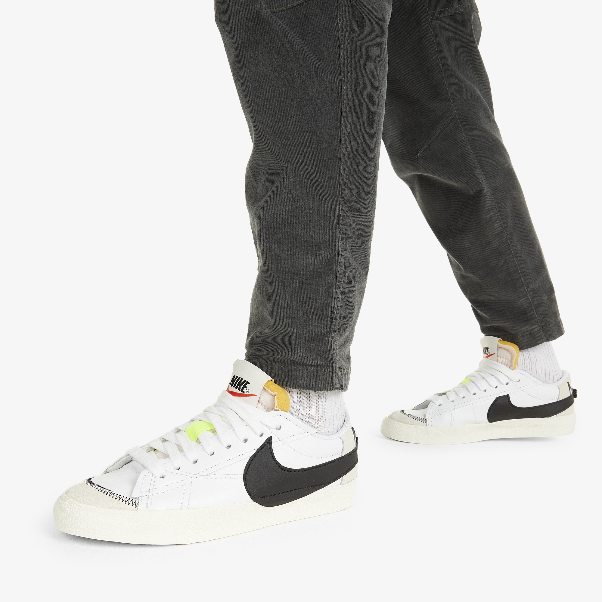 Nike Blazer Low '77 Jumbo, Белый DN2158N06-101 - фото 7
