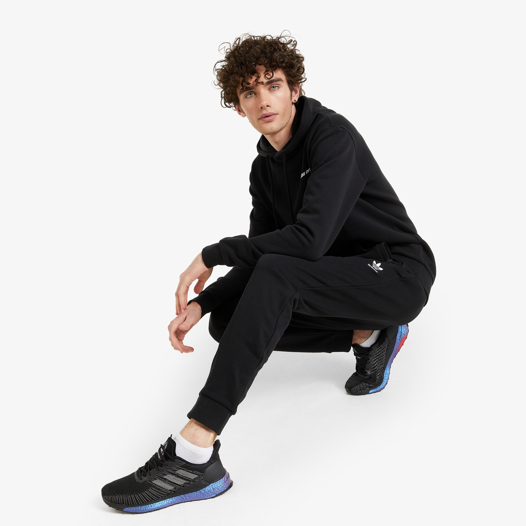 

adidas Adicolor Essentials Trefoil, Черный, adidas Adicolor Essentials Trefoil