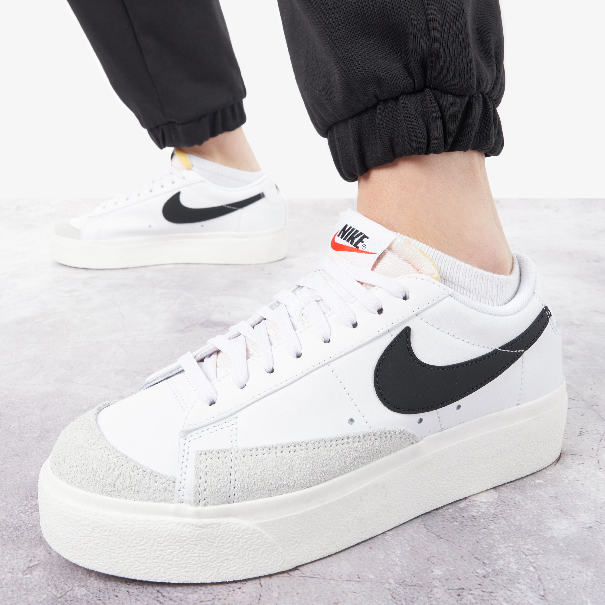 Nike Blazer Low Platform, Белый DJ0292N06-101 - фото 7
