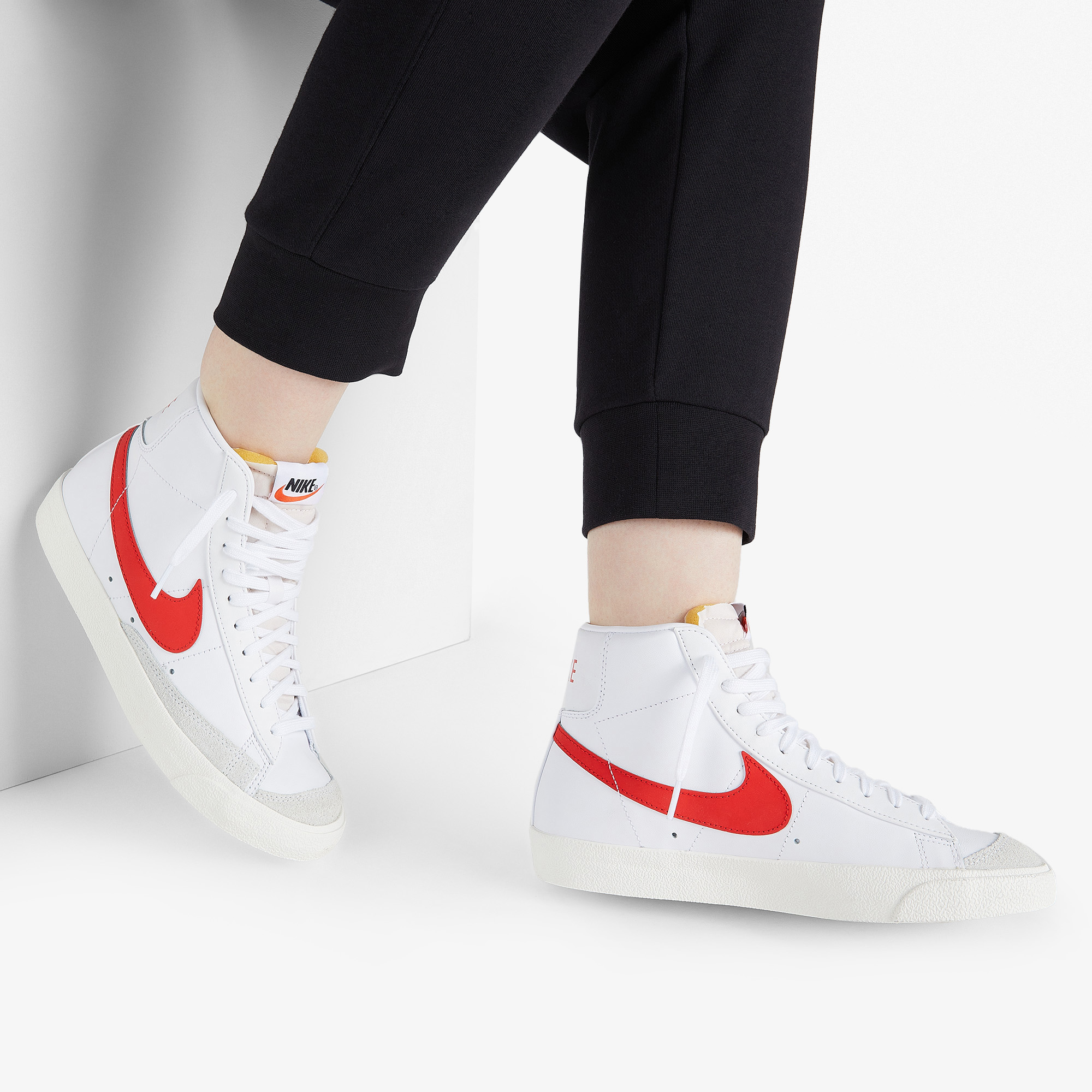 Кеды Nike Nike Blazer Mid ’77 CZ1055N06-101, цвет белый, размер 36.5 - фото 7