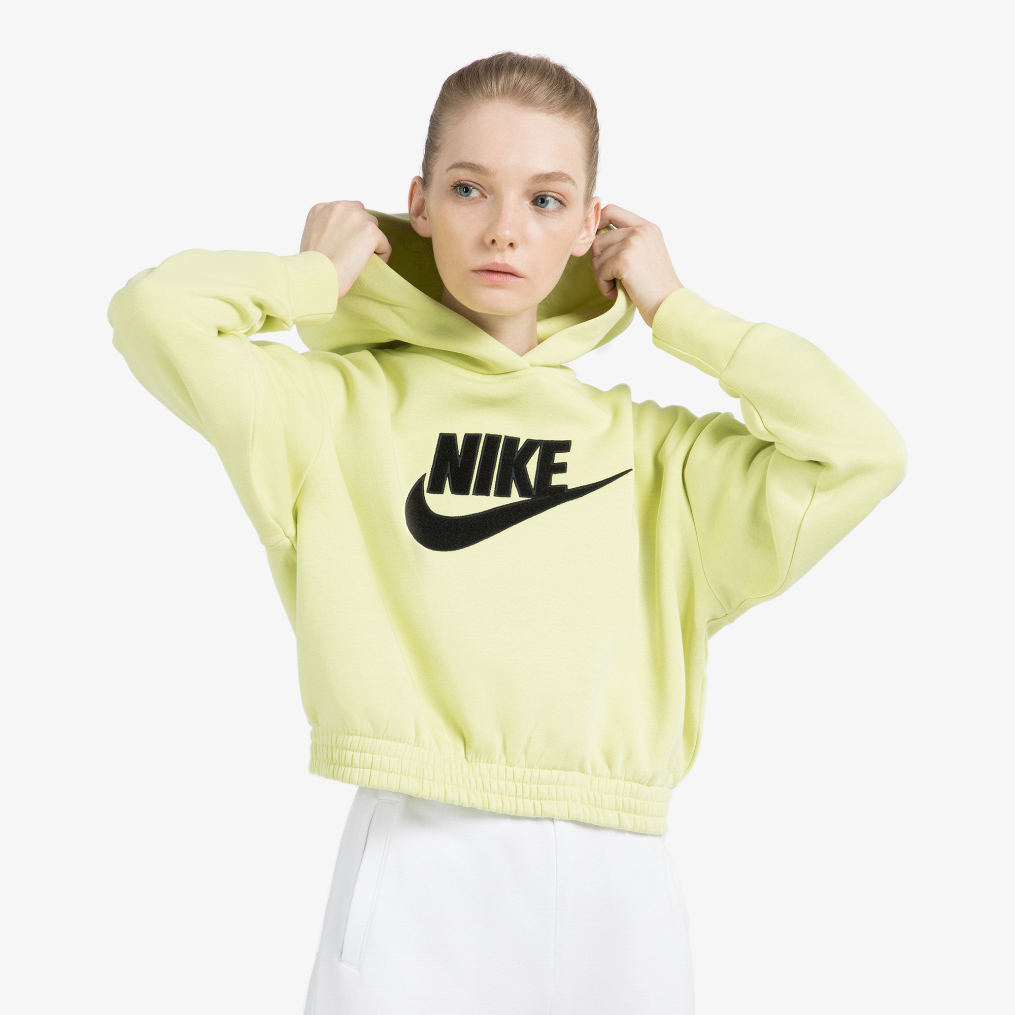 Джемперы Nike Nike Sportswear CJ2034N06-367, цвет желтый, размер 46-48 CJ2034-367 - фото 1