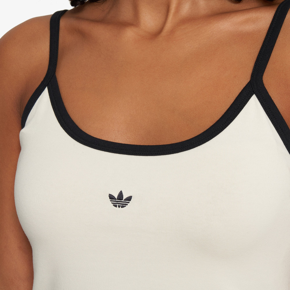 Женские футболка adidas - фото 9