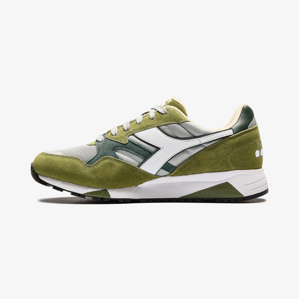 Мужские кроссовки Diadora N902 - фото 4