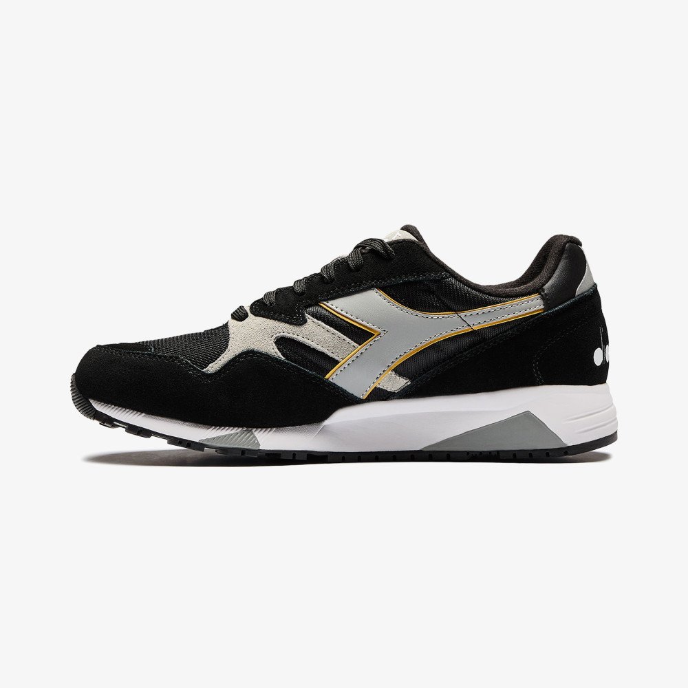Мужские кроссовки Diadora N902 - фото 4