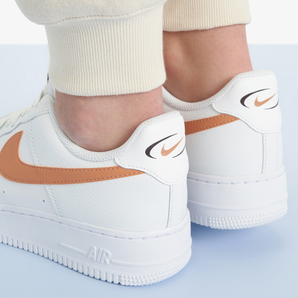 Женские кеды Nike Air Force 1 '07 - фото 9