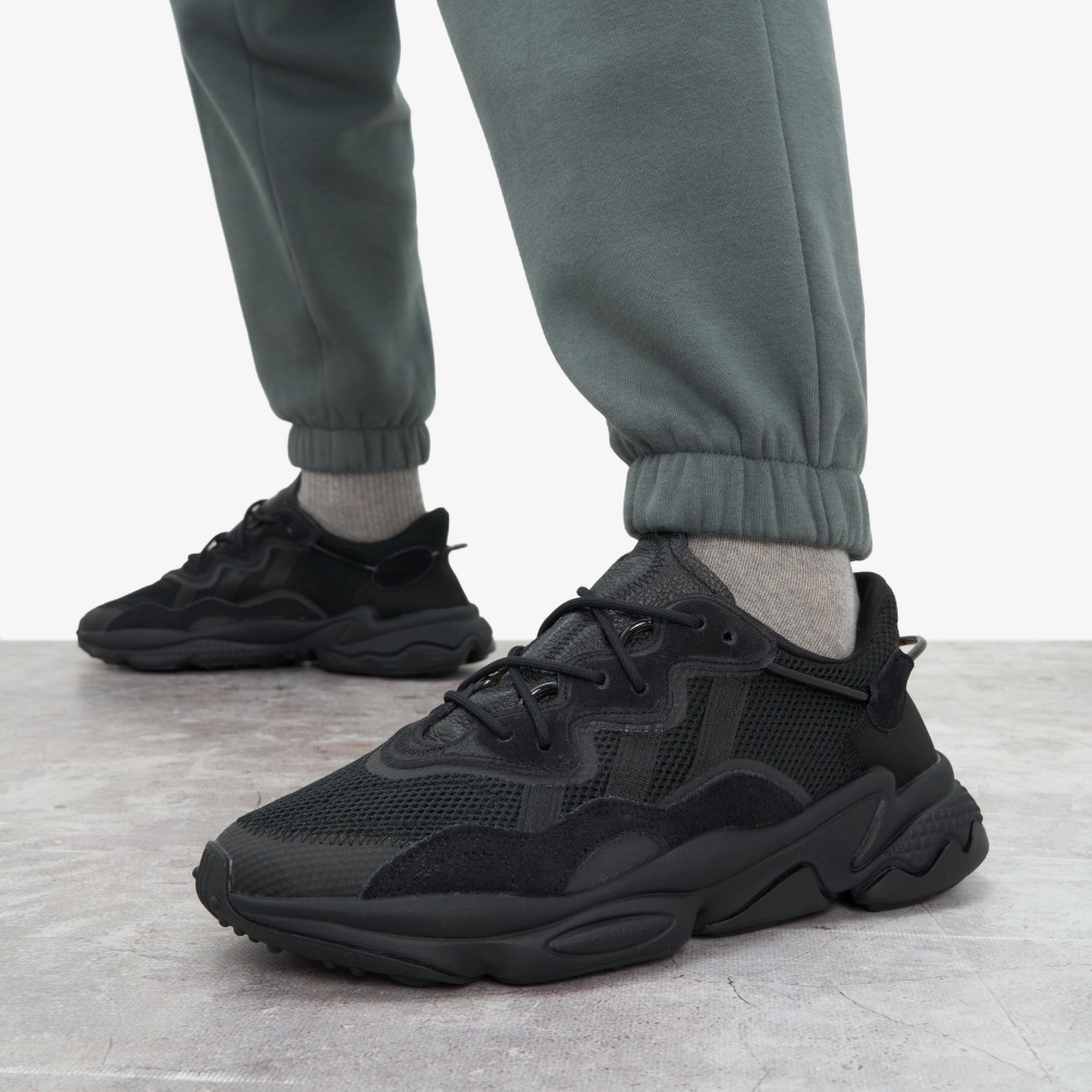 Мужские кроссовки adidas Ozweego - фото 8