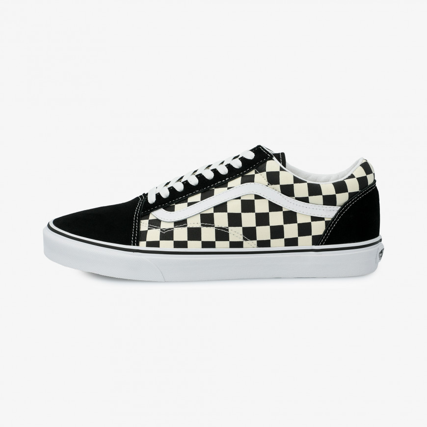 black n white vans