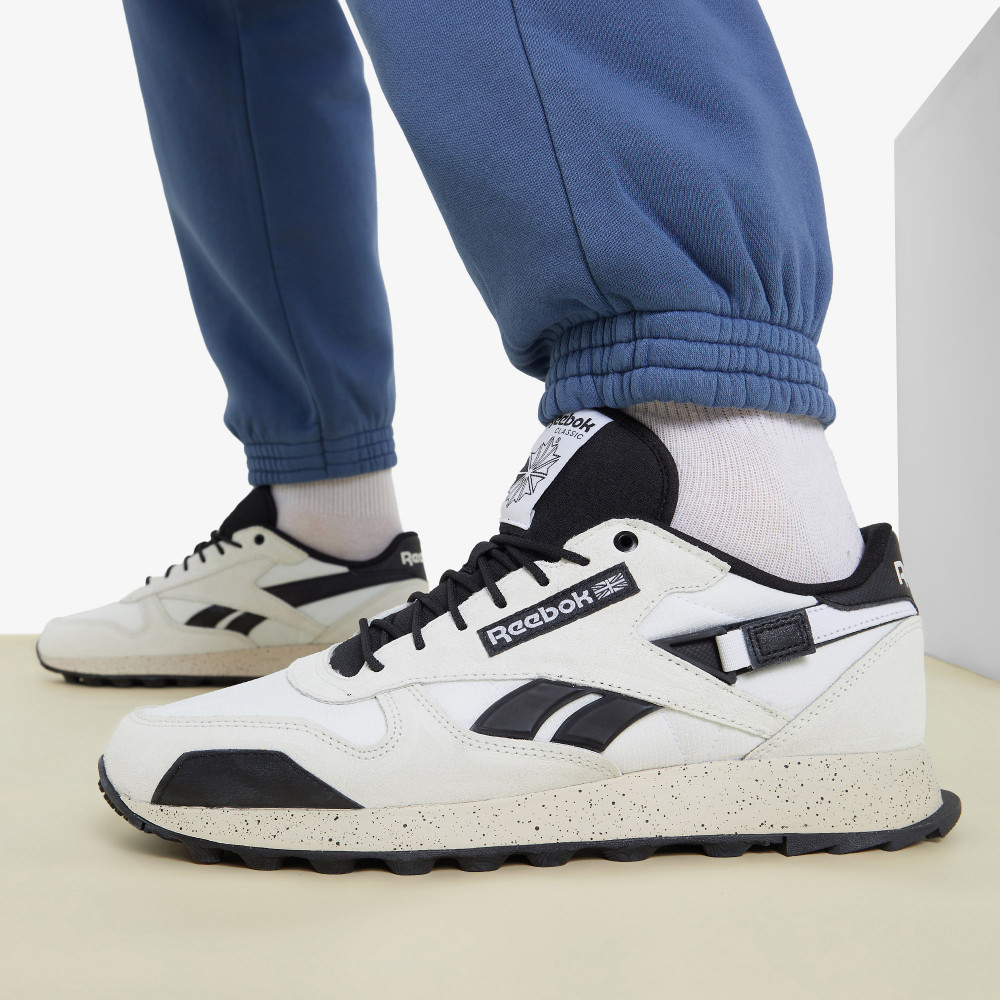 Мужские кроссовки Reebok Classic Leather Harrier Trail бежевый цвет ...