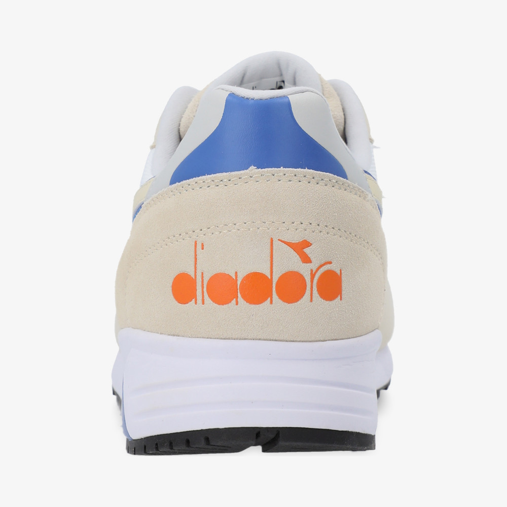 Diadora 2.0 on sale