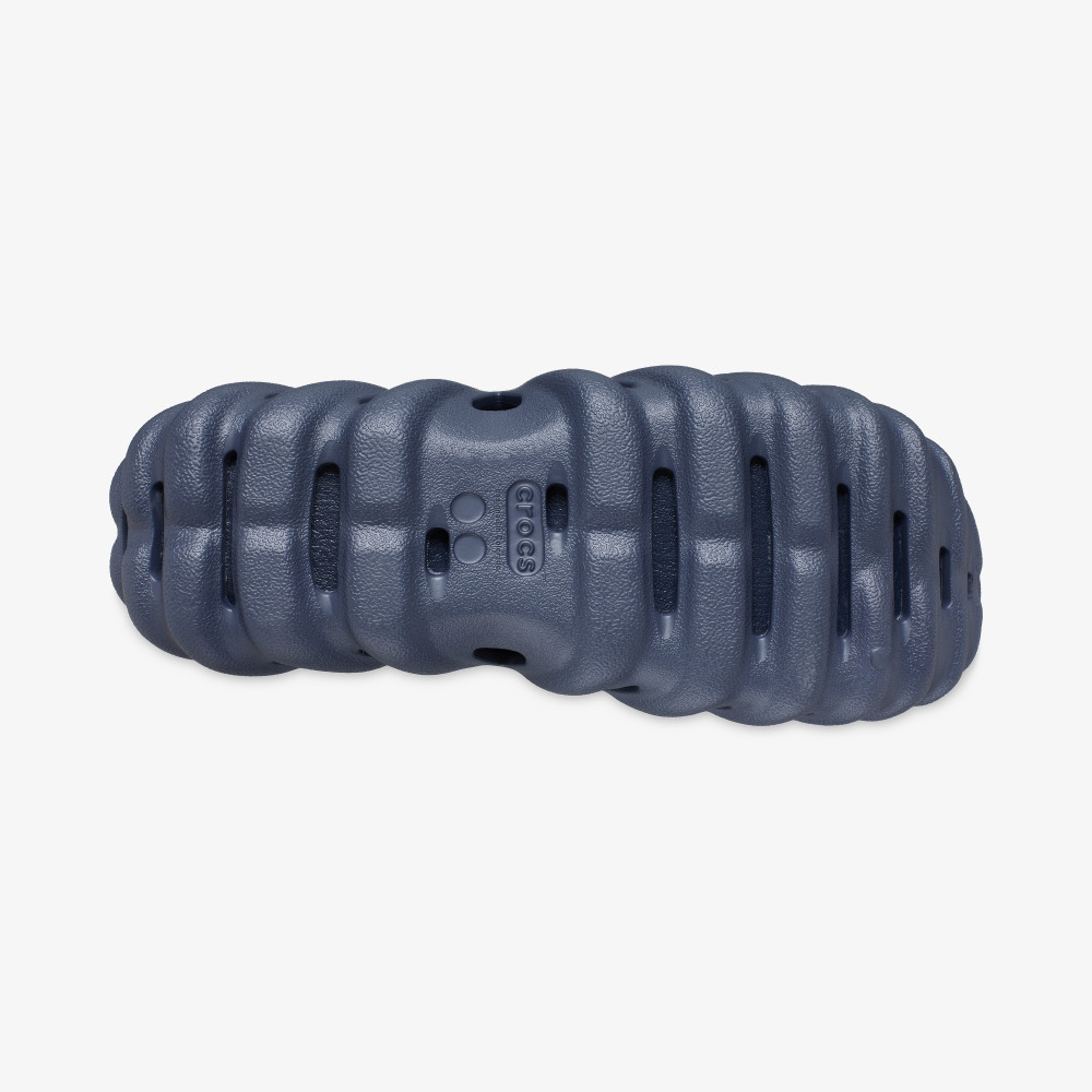 Шлепанцы унисекс Crocs Echo Slide - фото 4