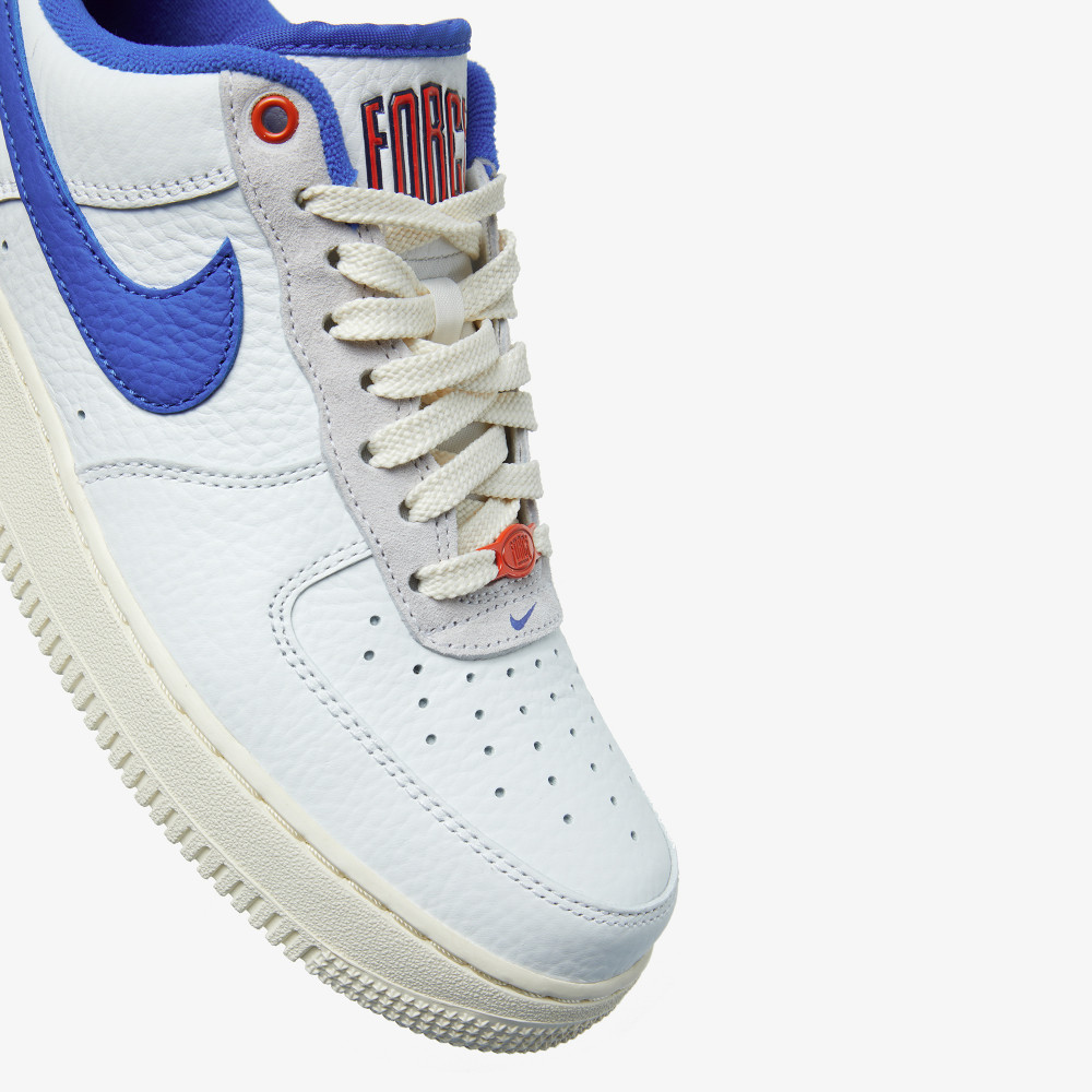 Nike air force shop red blue and white