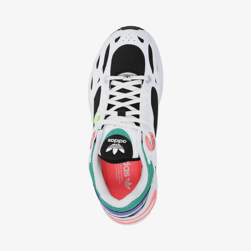 Женские кроссовки adidas Astir - фото 5