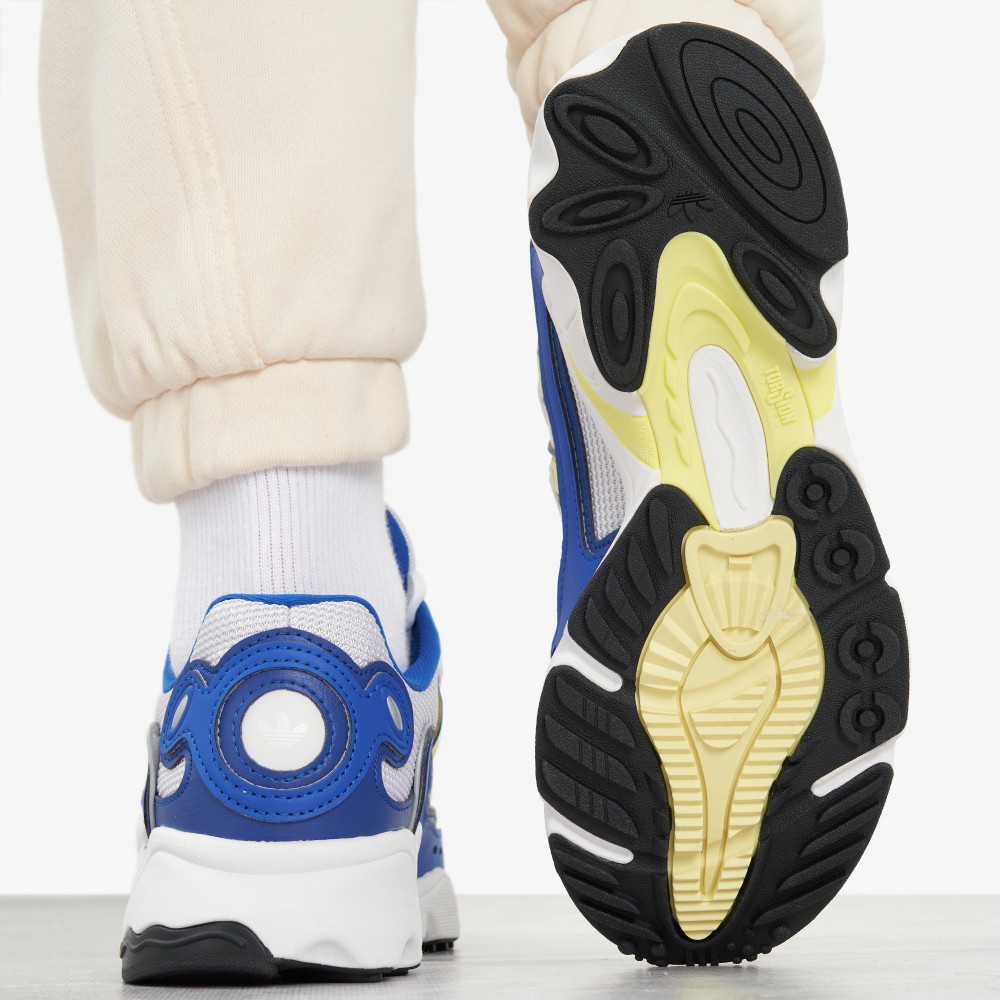 Женские кроссовки adidas Ozweego OG - фото 9