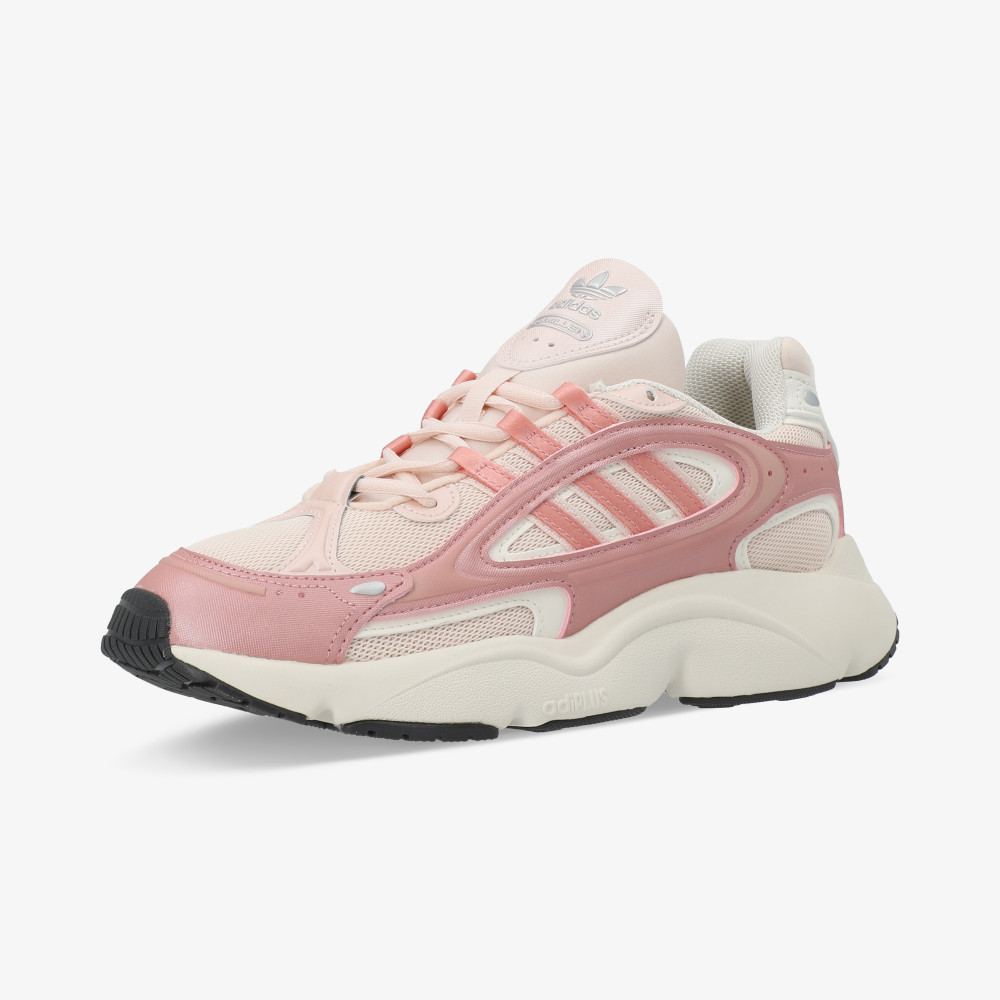 Женские кроссовки adidas Ozmillen - фото 2