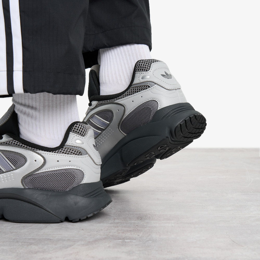 Мужские кроссовки adidas Ozmillen - фото 9