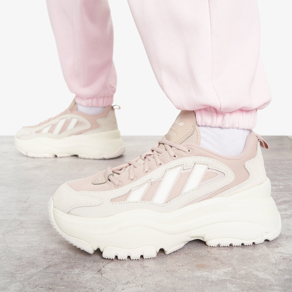 Женские кроссовки adidas Ozgaia - фото 7