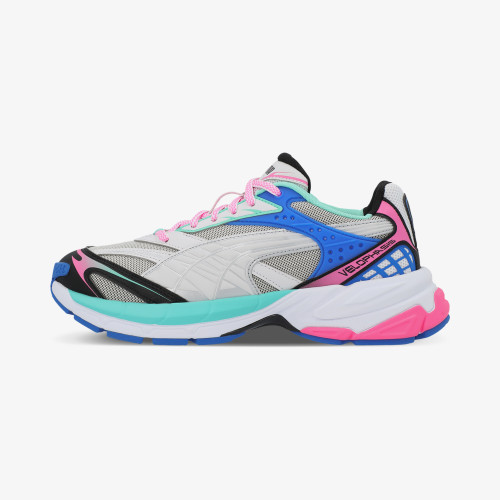 Женские кроссовки PUMA Velophasis Born In The 2000S