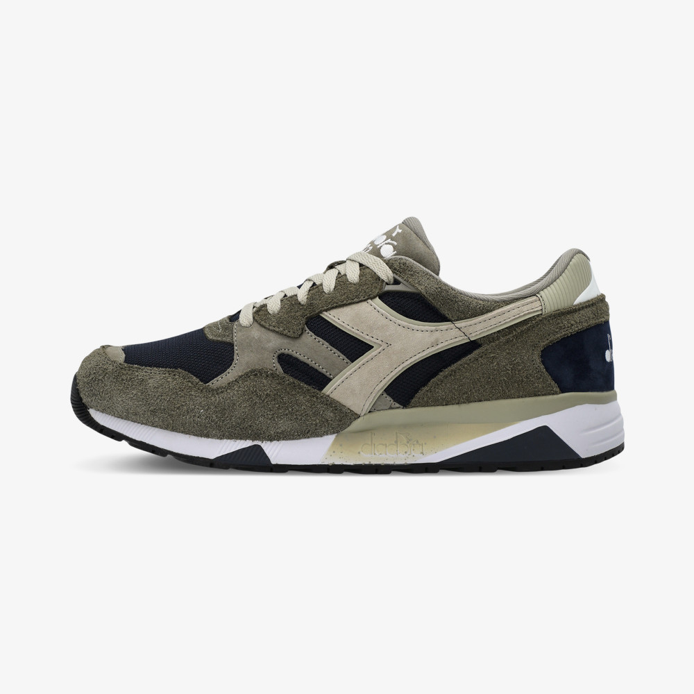 Diadora deals n902 speckled