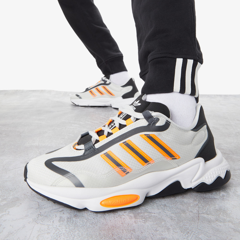 Adidas ozweego big discount logo