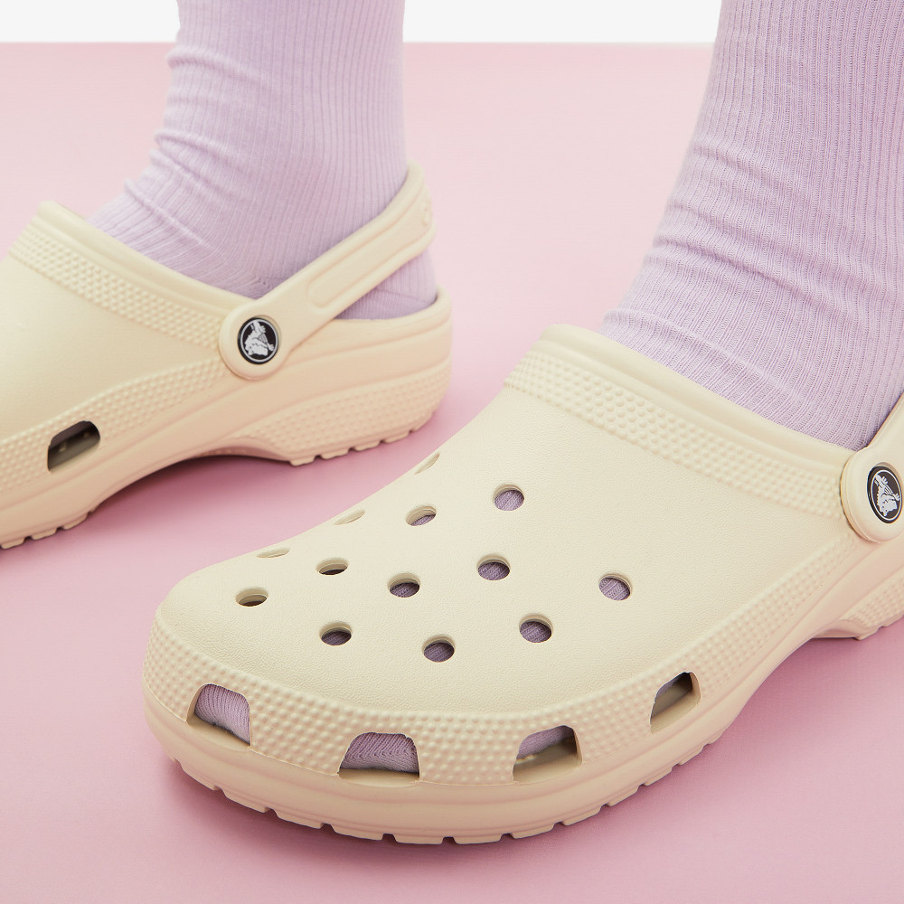 Crocs winter deals white