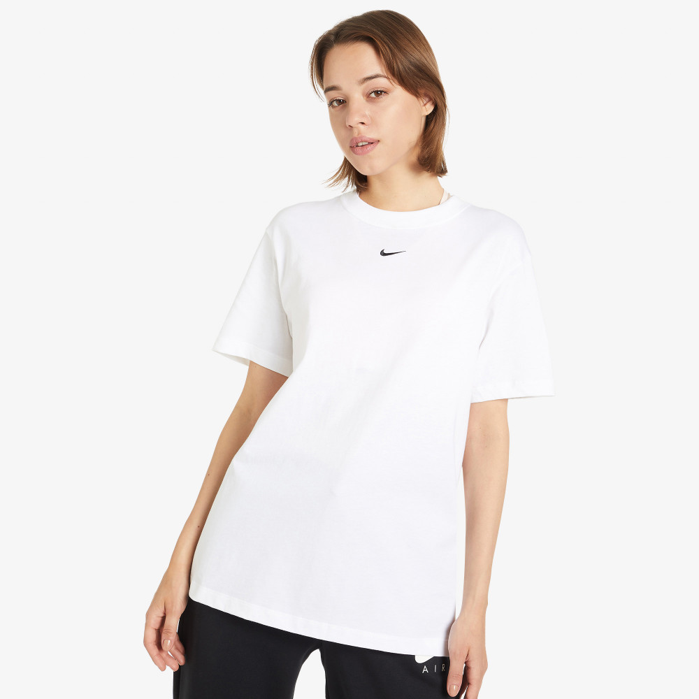 Женская футболка Nike Sportswear Essential - фото 1