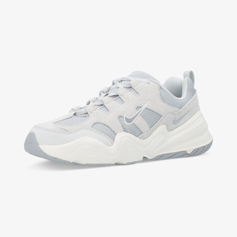 Женские кроссовки Nike Tech Hera - фото 2