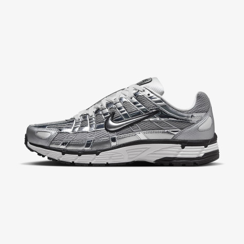 New silver nike best sale