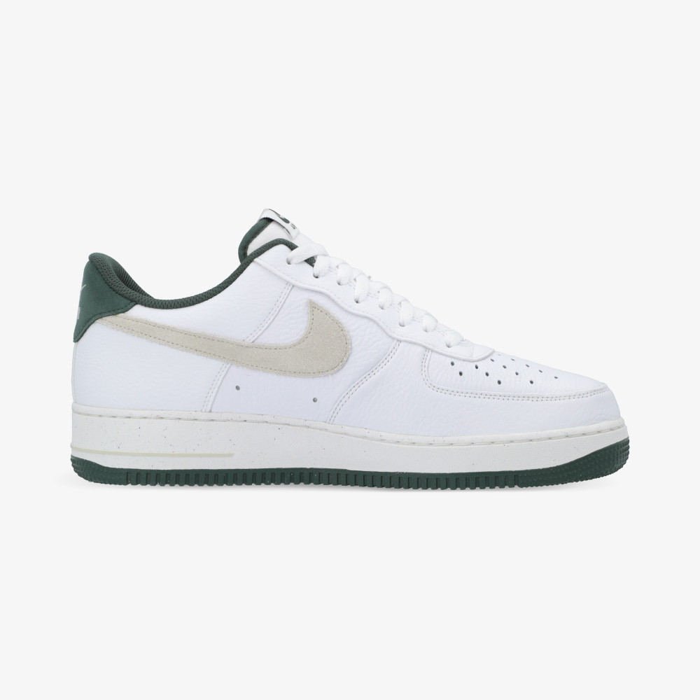 Мужские кеды Nike Air Force 1 '07 Lv8 - фото 4