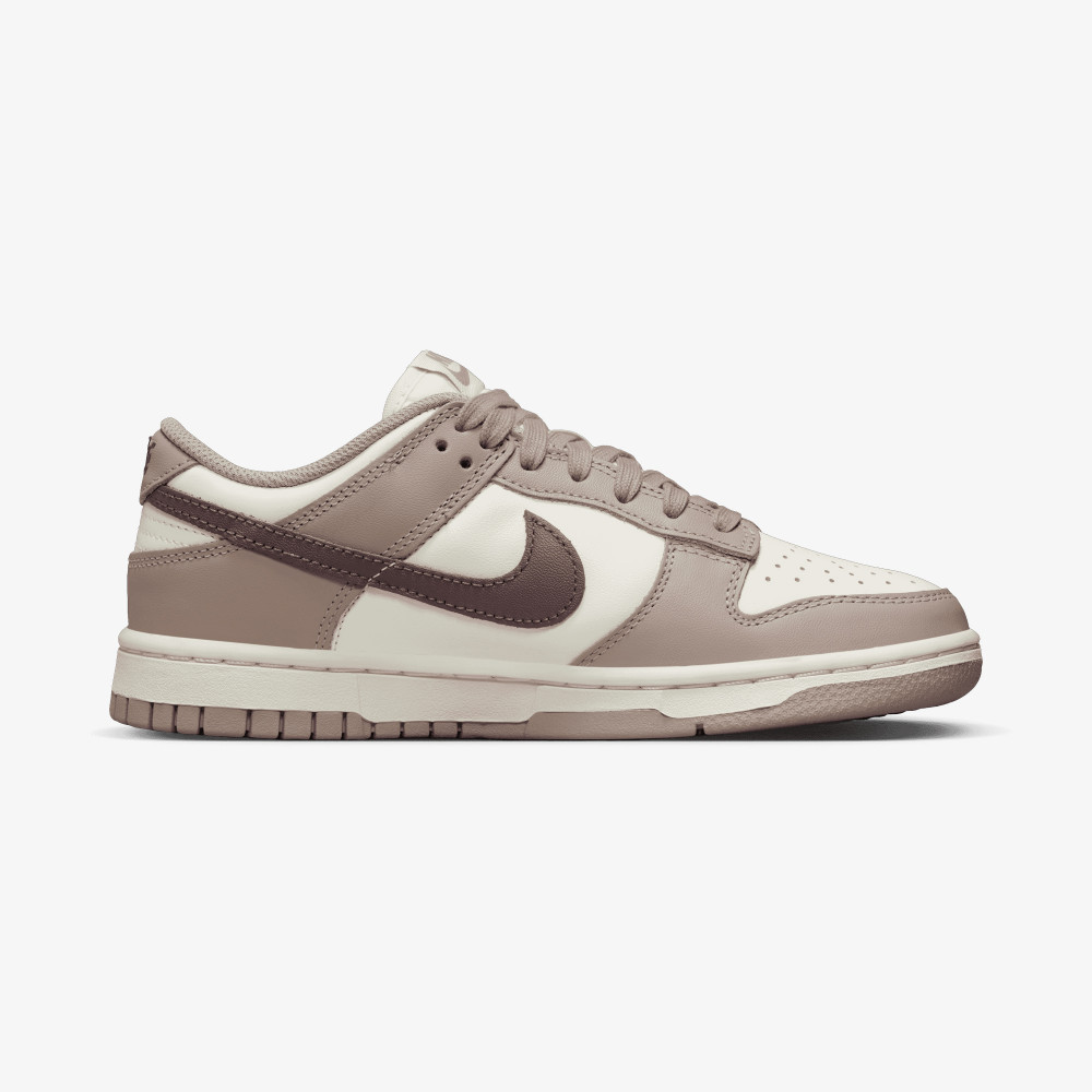Женские кеды Nike Nike Dunk Low - фото 4