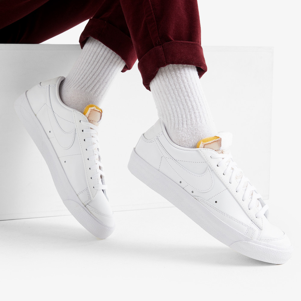 Nike blazer low outlet le shoes