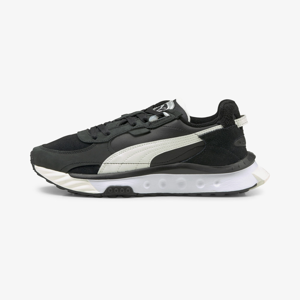 Женские кроссовки PUMA Wild Rider - фото 1