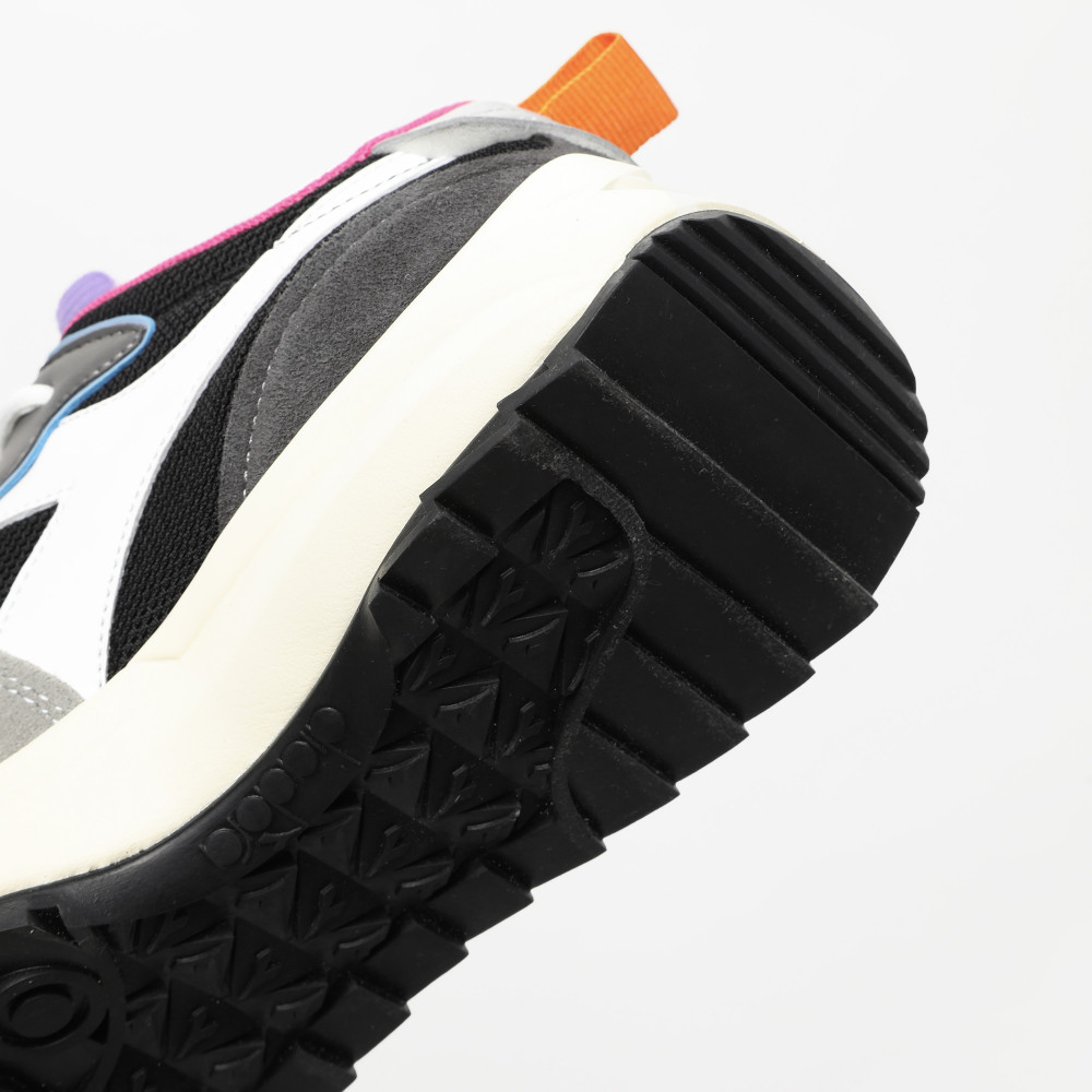 Женские кроссовки Diadora Jolly Suede Mesh - фото 9