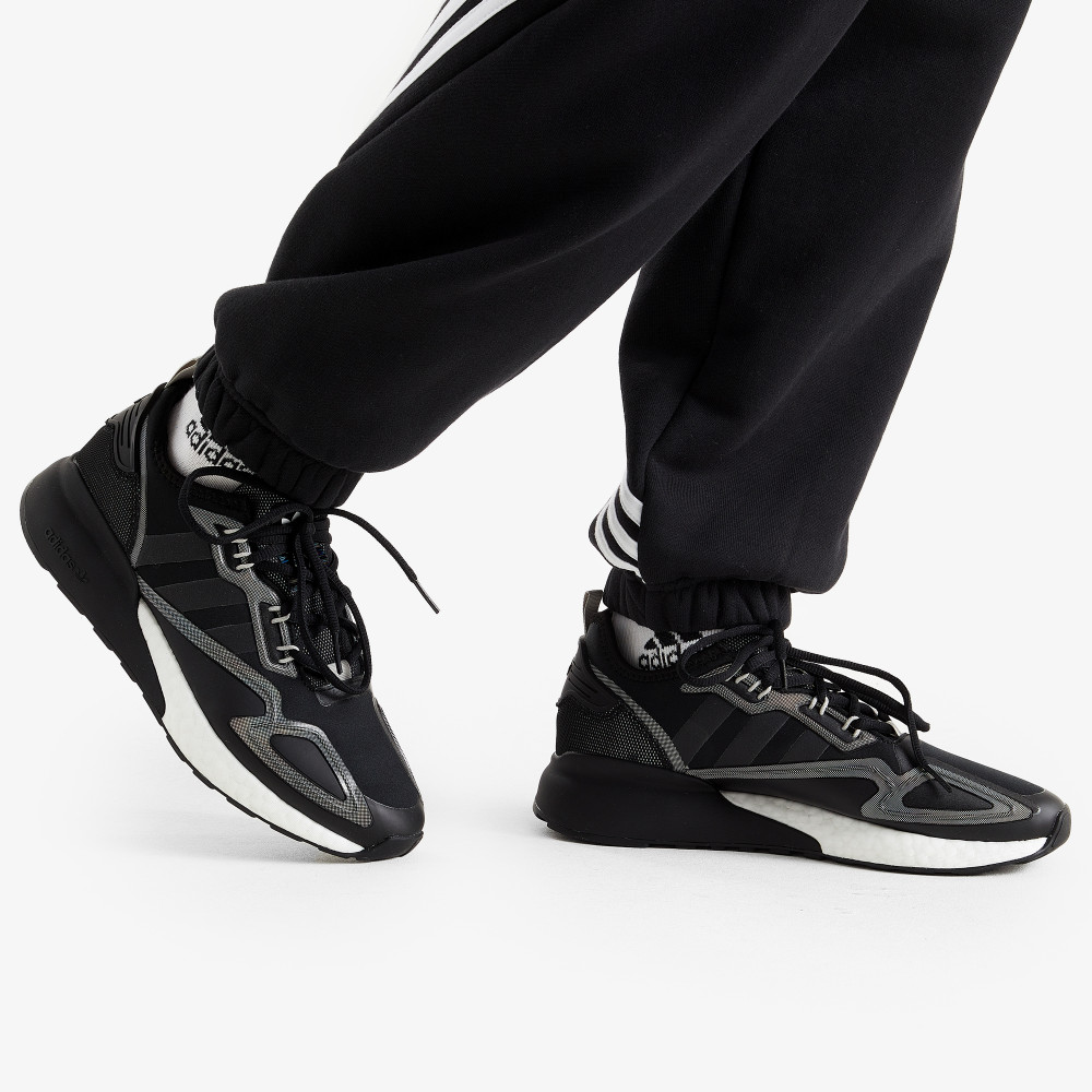 Женские кроссовки adidas ZX 2K Boost - фото 7