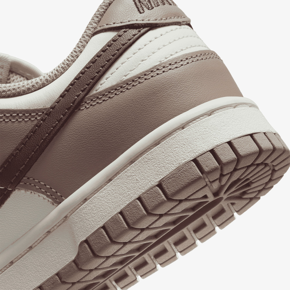 Женские кеды Nike Nike Dunk Low - фото 8