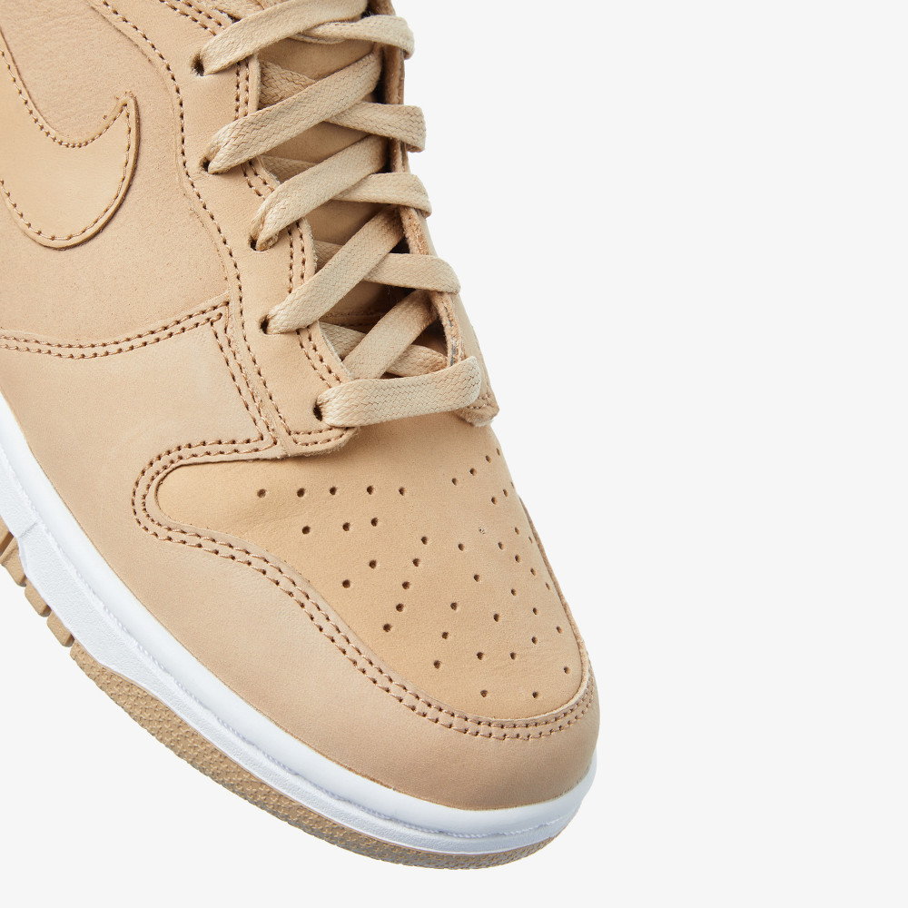 Nike high hotsell premium dunks