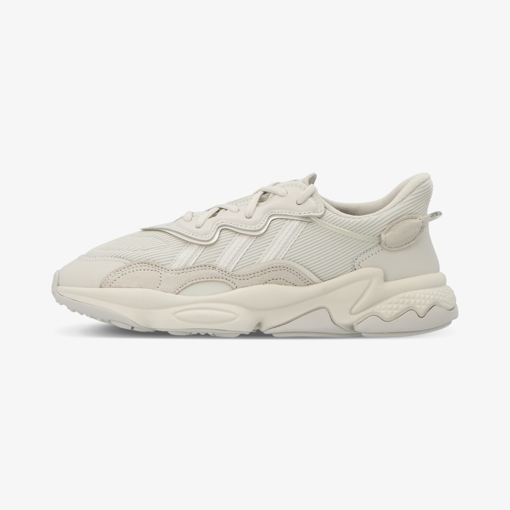 Мужские кроссовки adidas Ozweego - фото 1