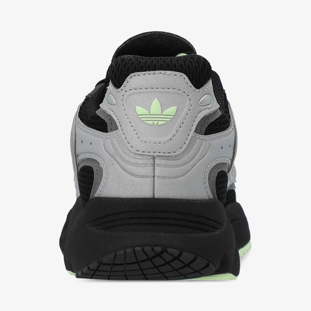 Женские кроссовки adidas Ozmillen - фото 3