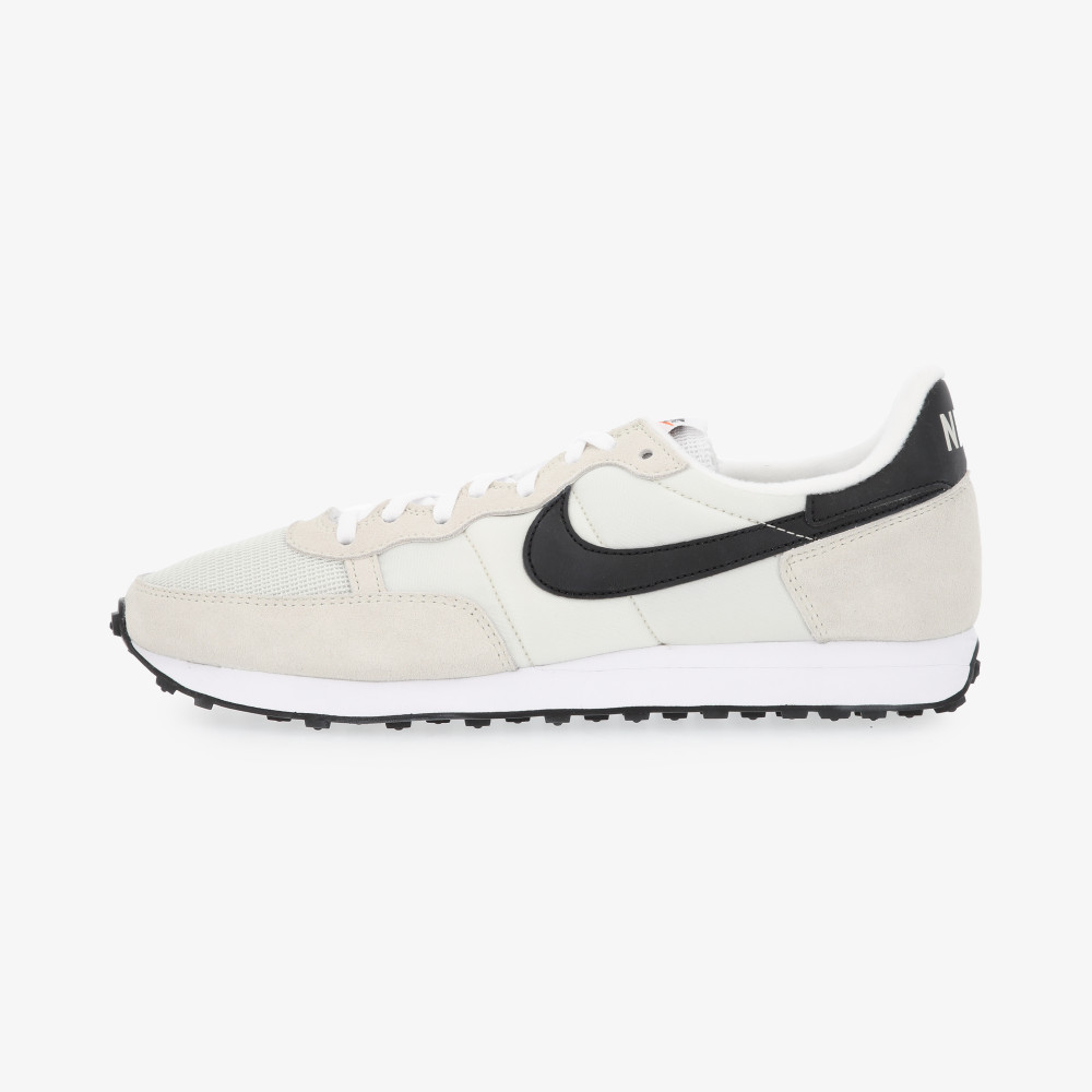 Nike 2024 internationalist og