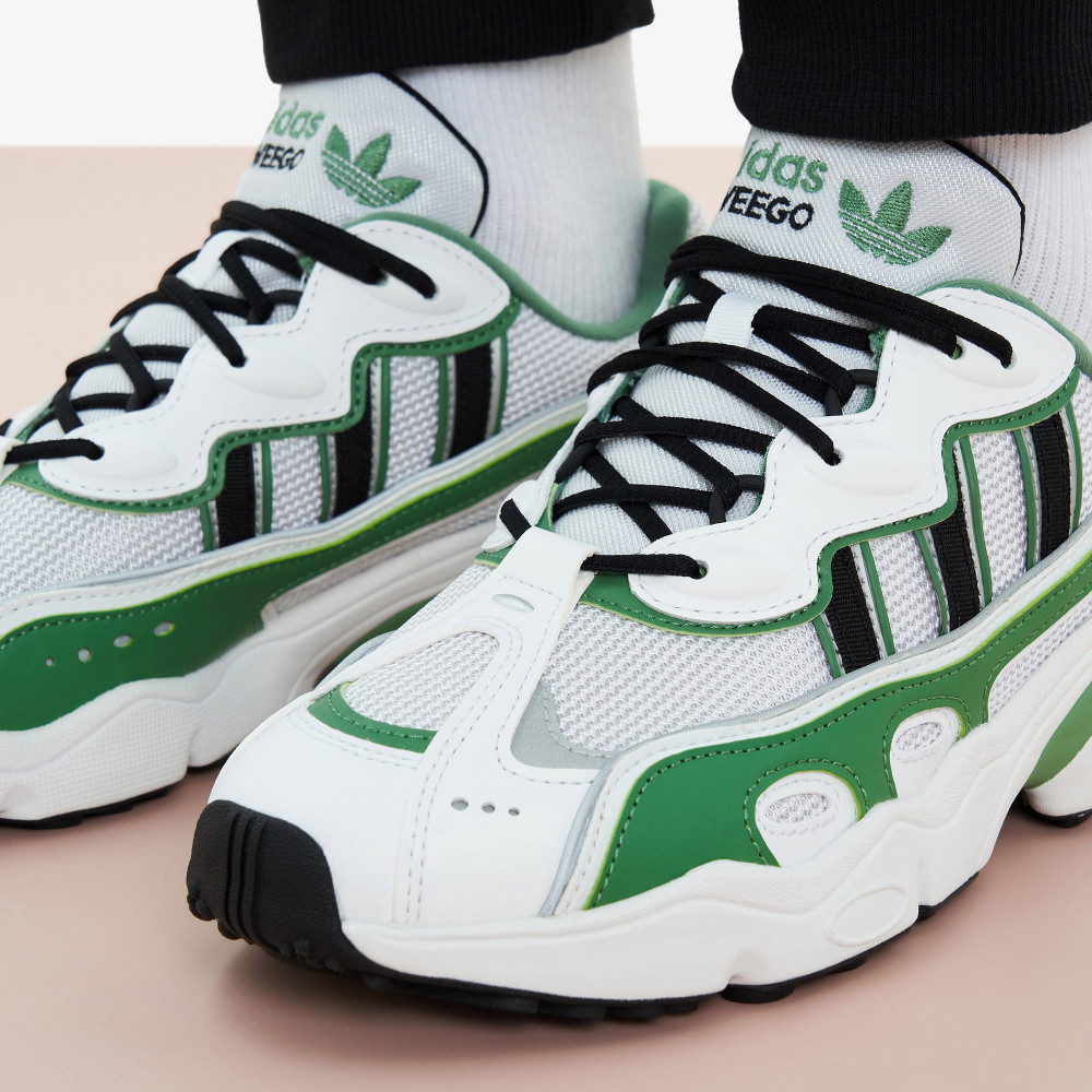 Женские кроссовки adidas Ozweego OG - фото 8
