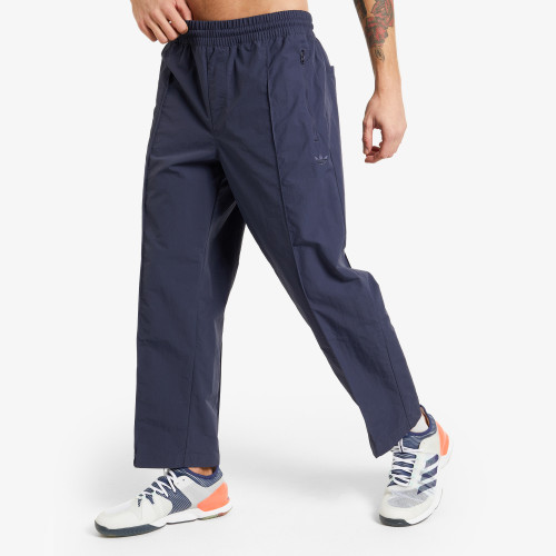 Мужские брюки adidas — купить спортивные штаны Адидас оригинал, цены винтернет-магазине Urban Vibes