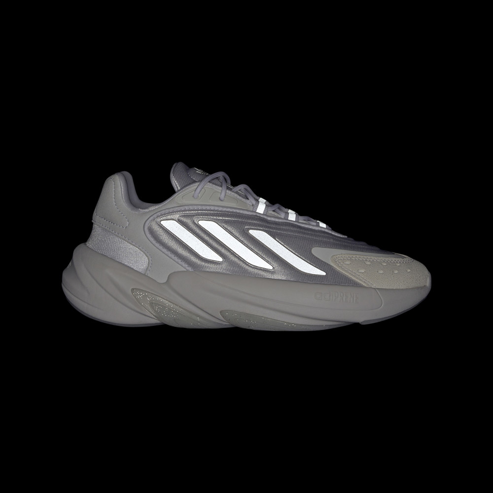 Женские кроссовки adidas Ozelia - фото 7
