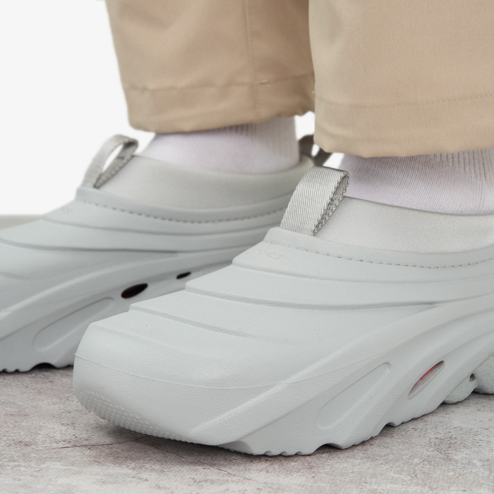 Женские полуботинки Crocs Echo Storm Heel Dip - фото 7
