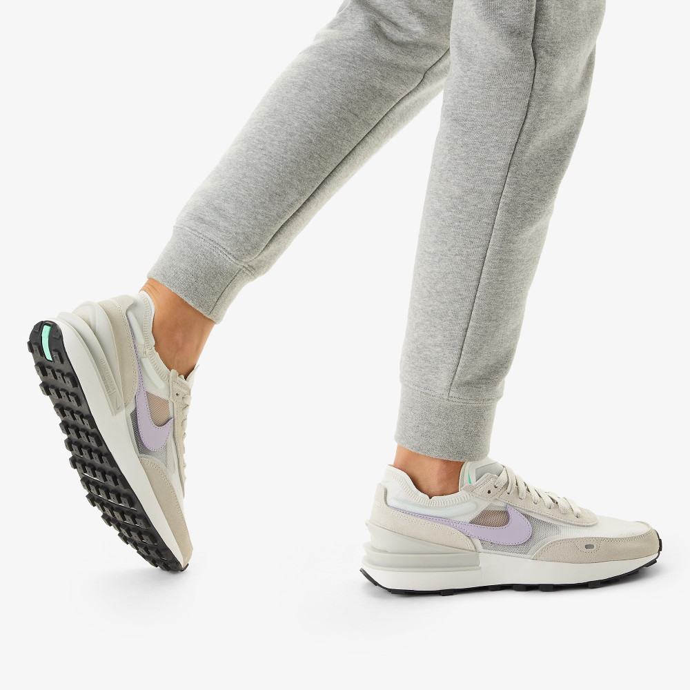 Женские кроссовки Nike Waffle One - фото 7
