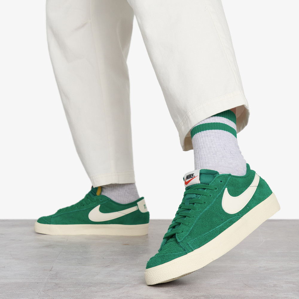 Женские кеды Nike Blazer Low '77 Vntg - фото 8
